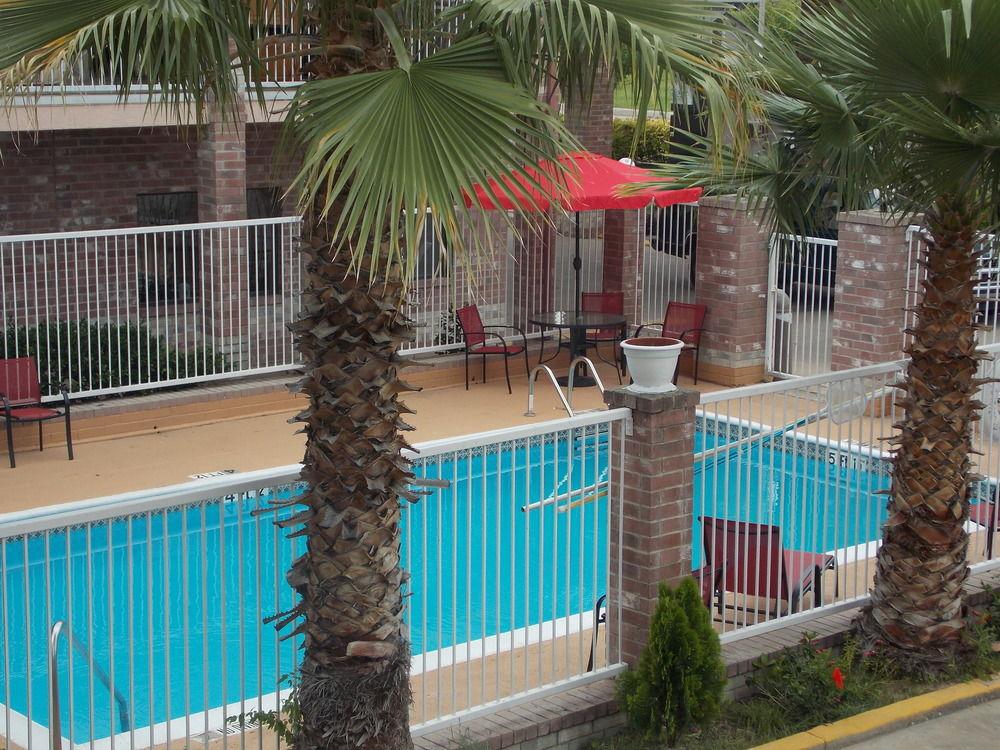 Econo Lodge Inn & Suites Downtown サンアントニオ エクステリア 写真