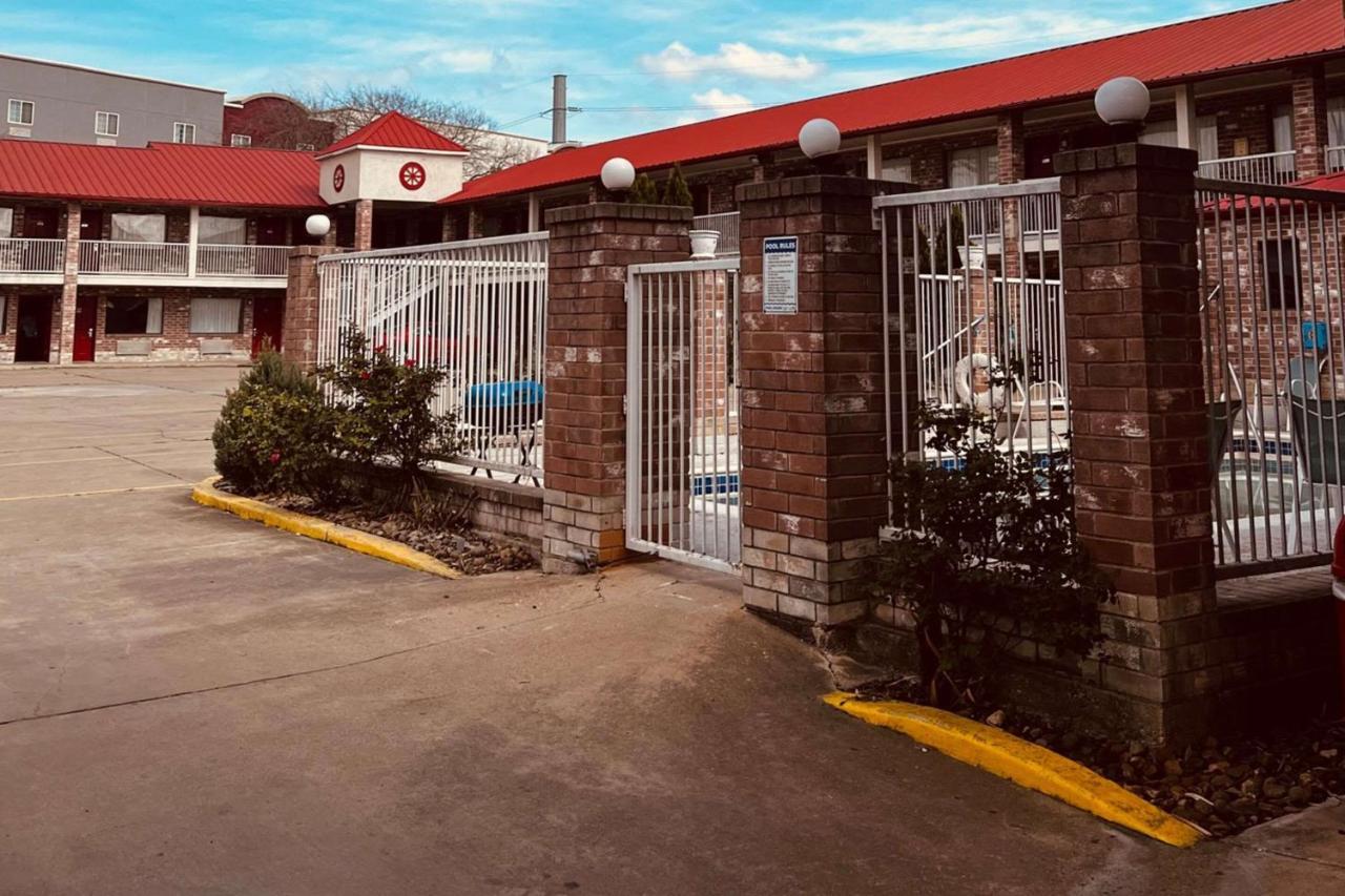 Econo Lodge Inn & Suites Downtown サンアントニオ エクステリア 写真