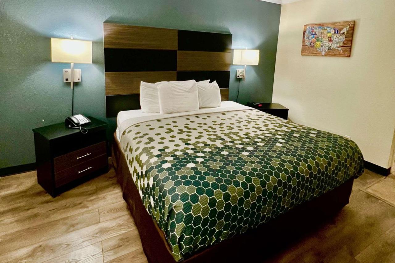 Econo Lodge Inn & Suites Downtown サンアントニオ エクステリア 写真